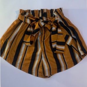 Striped silky shorts with buttoned strapless top